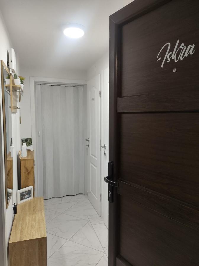 Apartment Iskra Plitvicka Jezera Exterior photo